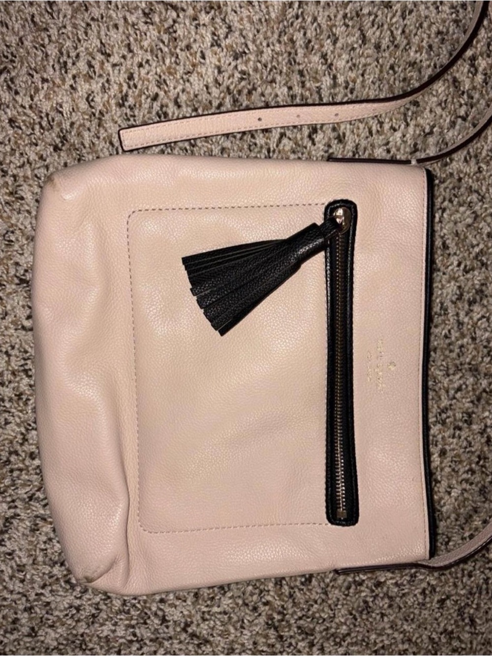 kate spade blush pink pebbled leather crossbody with black tassel - Picture 5 of 6